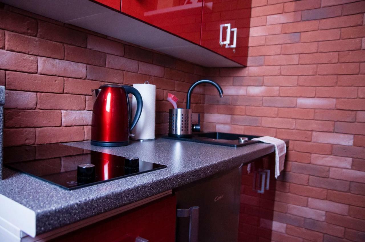 קרקוב Jacuzzi Apartment Red מראה חיצוני תמונה